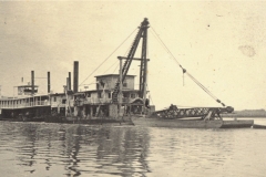 Digging-Canals3