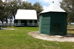 Greenhouse-Rear03